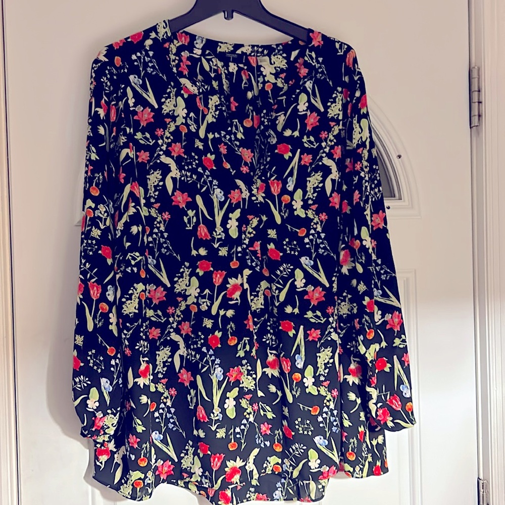 Tahari Blouse